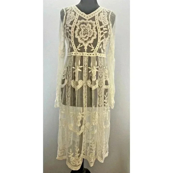 Beautiful CHELSEA & VIOLET Cream Dress - No Label, No Tag - Size M - Picture 1 of 11